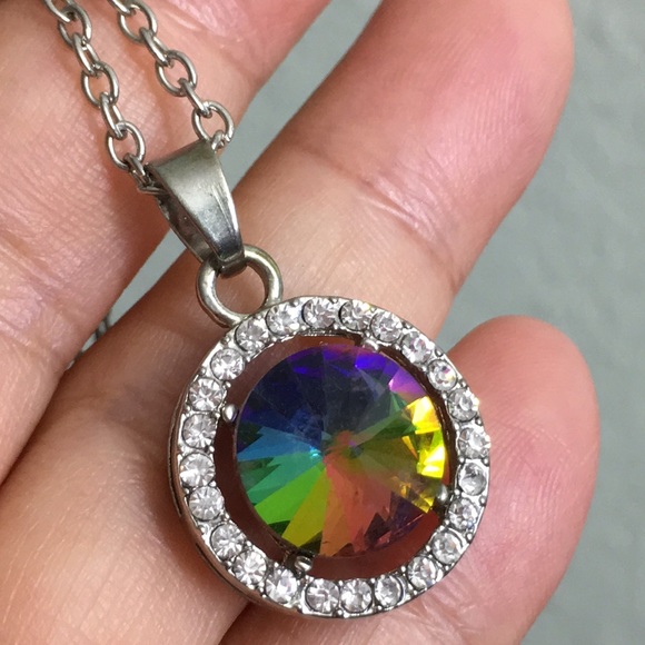 🖤Vtg mystic crystal pendant necklace - Picture 9 of 14